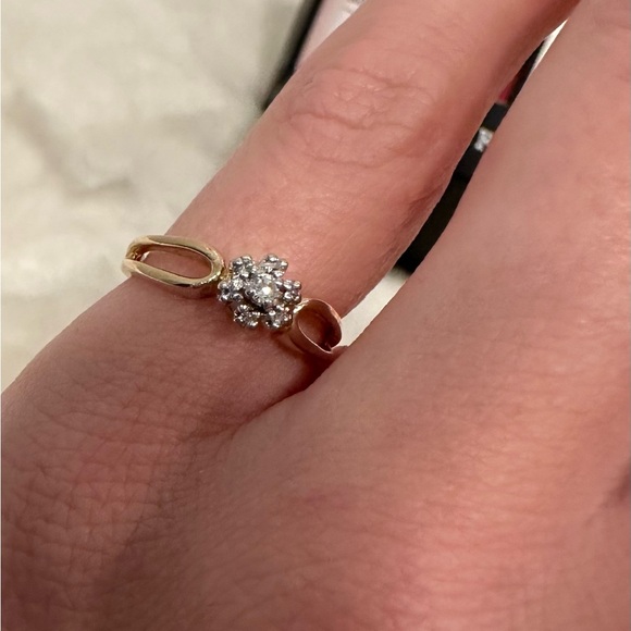 Engagement promise 14k Gold Diamond Ring 1/3 ct natural mined Diamonds size 5 - Picture 5 of 12